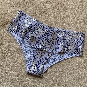 Victoria’s Secret No Show Cheeky Panty